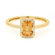 Anillo Rosetón de oro amarillo de 18 Kt con piedra de color y diamantes de 0,05 ct
