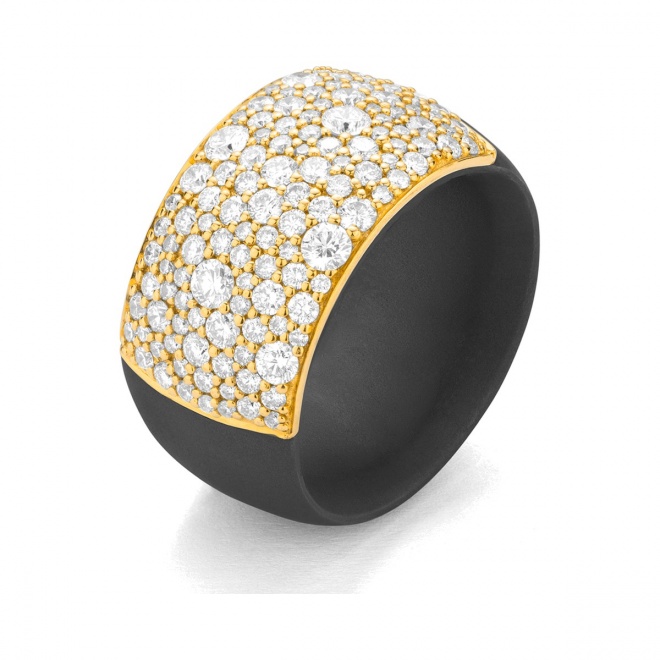 Anillo de oro amarillo de 18 Kt con diamantes de 2,30 a 2,60 ct