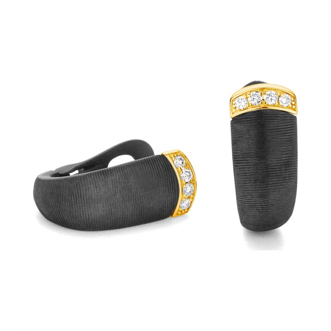 Pendientes de oro amarillo de 18 Kt con diamantes de 0,14 ct