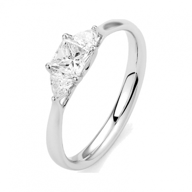 Anillo Tresillo de oro blanco de 18 Kt con diamantes talla princesa de 0,66 ct