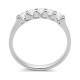 Anillo Media alianza de oro blanco de 18 Kt con diamantes de 0,50 ct