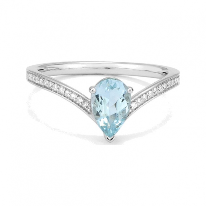 Anillo de oro blanco de 18 Kt con aguamarina de 0,70 ct y diamantes de 0,08 ct