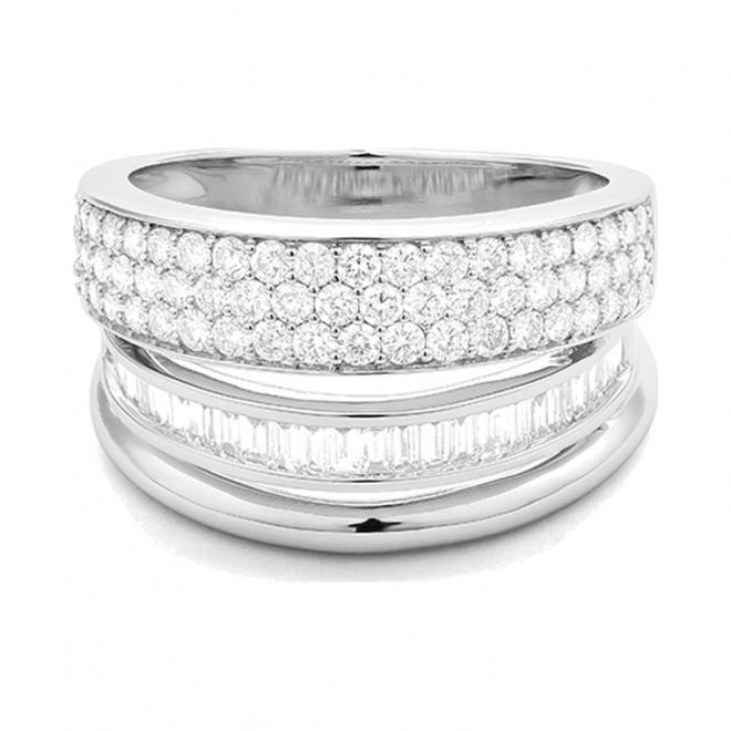 Anillo de oro blanco de 18 Kt con diamantes talla baguette de 1,25 ct