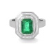 Anillo de oro blanco de 18 Kt con esmeralda de 1,42 ct y diamantes de 0,52 ct