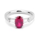 Anillo de oro blanco de 18 Kt con rubí de 1,68 ct y diamantes de 0,35 ct