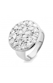 Anillo de oro blanco de 18 Kt con diamantes talla pera de 2,78 ct