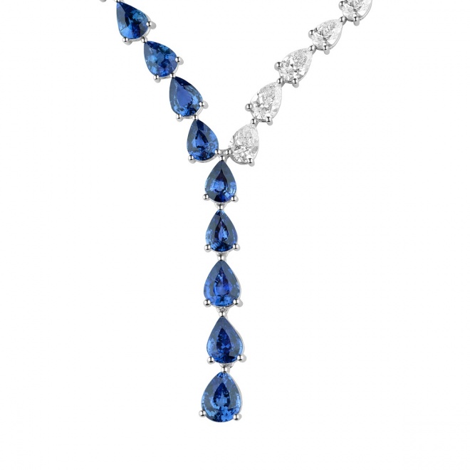 Collar de oro blanco de 18 Kt con zafiro azules de 18,40 ct y diamantes de 13,51 ct