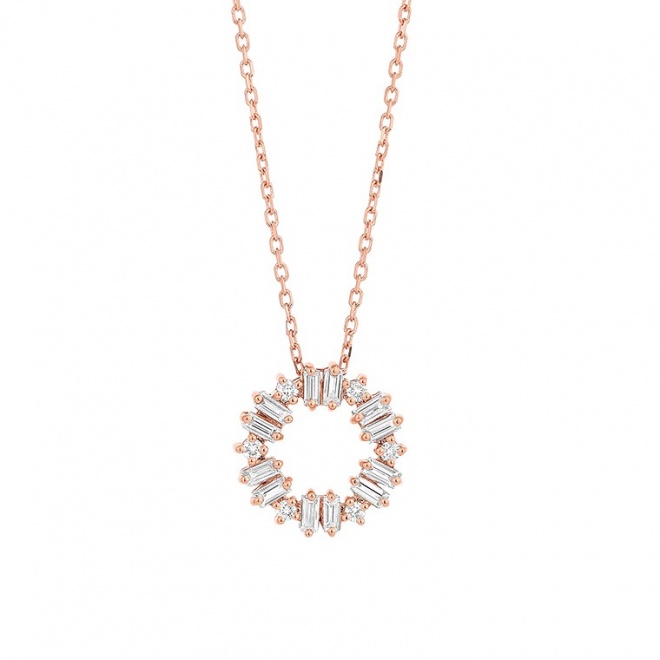Colgante de oro rosa de 18 Kt con diamantes talla baguette de 0,30 ct