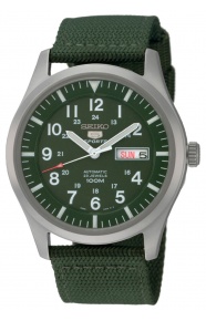 Seiko 5 Sports - 10 ATM, correa de nailon
