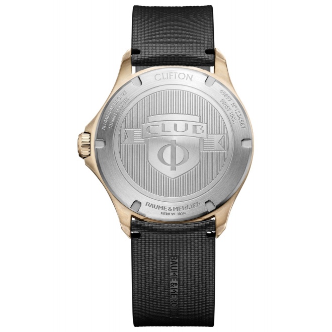 Baume & Mercier Clifton Club ∅42 mm - 10 ATM, Esfera marrón, correa de synthetic elastomer