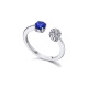 Anillo de oro blanco de 18 Kt con zafiro y diamantes, 0,10 ct