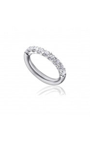 Alianza de oro blanco de 18 Kt con diamantes de 0,88 ct