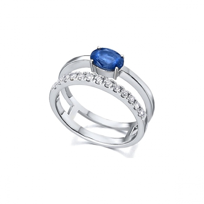 Anillo de oro blanco de 18 Kt con zafiro y diamantes, 0,25 ct