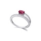 Anillo de oro blanco de 18 Kt con rubí y diamantes, 0,18 ct