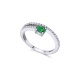 Anillo de oro blanco de 18 Kt con esmeralda y diamantes, 0,21 ct