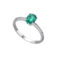 Anillo de oro blanco de 18 Kt con esmeralda y diamantes, 0,07 ct