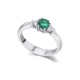 Anillo de oro blanco de 18 Kt con esmeralda y diamantes, 0,24 ct