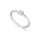 Anillo de oro blanco de 18 Kt con diamante de 0,07 ct