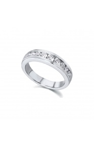 Alianza de oro blanco de 18 Kt con diamantes de 0,65 ct