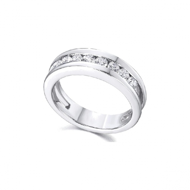 Alianza de oro blanco de 18 Kt con diamantes de 0,62 ct