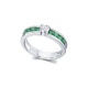 Anillo de oro blanco de 18 Kt con esmeraldas y diamantes, 0,30 ct