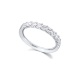Alianza de oro blanco de 18 Kt con diamantes de 0,64 ct