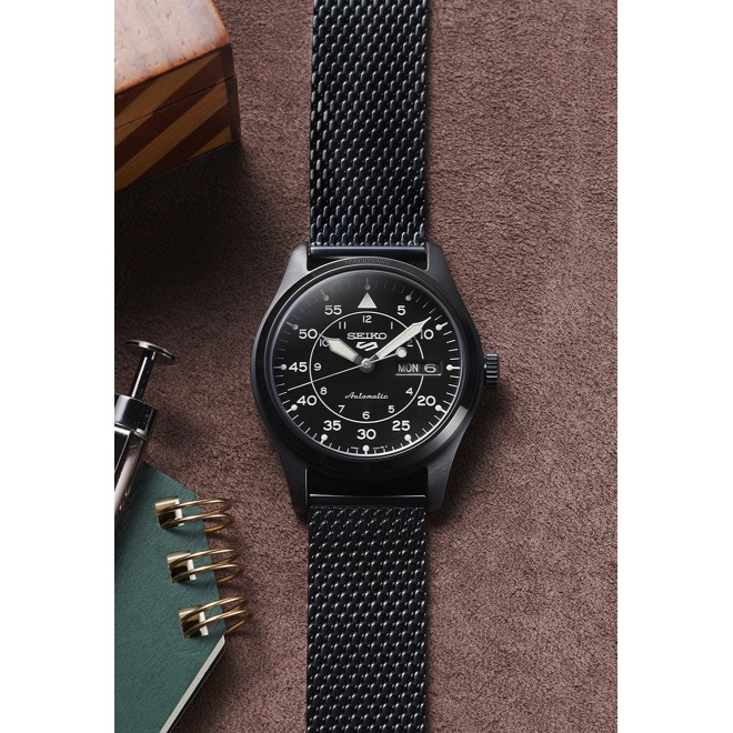Seiko 5 Sports Field series ∅39,4 mm - 10 ATM, Esfera negra - SRPH25