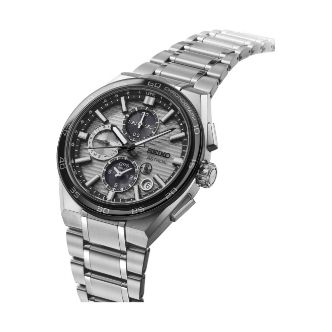 Seiko Astron ∅44,1 mm - 10 ATM, Esfera plateada - SSH177J1