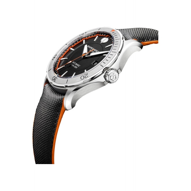 Baume & Mercier Clifton Club ∅42 mm - 10 ATM, Esfera negra, correa de cuero de ternera - M0A10338
