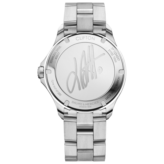 Baume & Mercier Clifton Club ∅42 mm - 10 ATM, Esfera negra, brazalete de acero - M0A10459