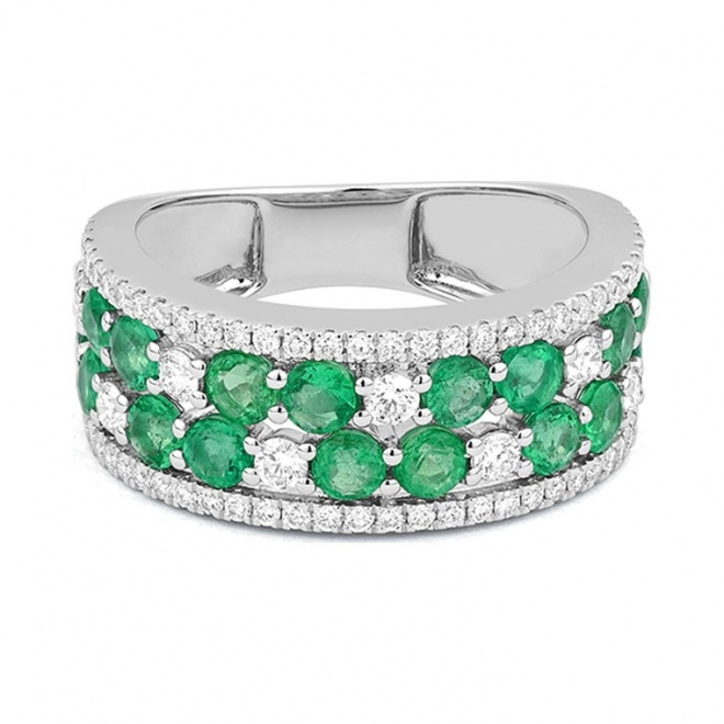 Anillo de oro blanco de 18 Kt con esmeralda de 1,65 ct y diamantes de 0,68 ct
