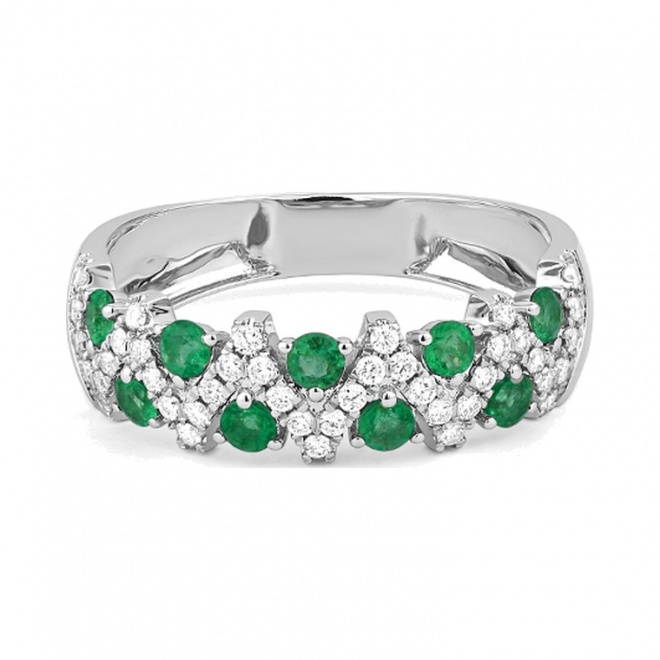 Anillo de oro blanco de 18 Kt con esmeralda de 0,40 ct y diamantes de 0,25 ct