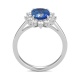 Anillo de oro blanco de 18 Kt con zafiro azul y diamantes
