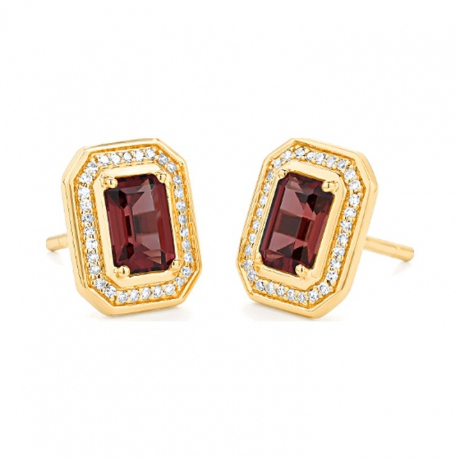 Pendientes de oro amarillo de 18 Kt con granate de 1,50 ct y diamantes de 0,19 ct