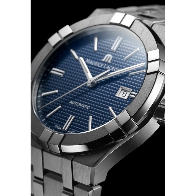 Maurice Lacroix Aikon Automatic ∅42 mm - 20 ATM, Esfera azul, brazalete de acero