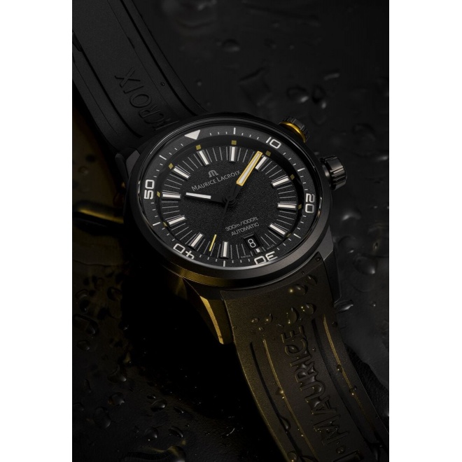Maurice Lacroix Pontos S Diver ∅42 mm - 30 ATM, Esfera negra, brazalete de caucho negro, edición especial