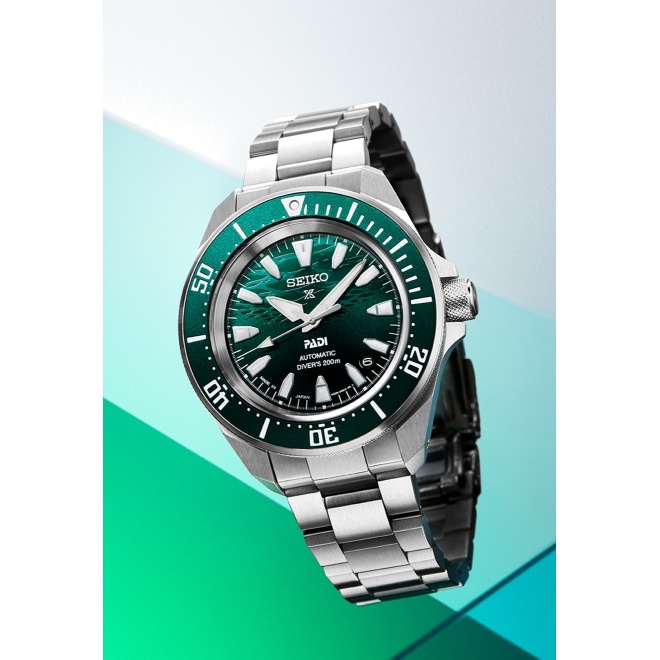 Seiko Prospex Samurai Diver 41,7 Padi ∅41,7 mm - 20 ATM, Esfera verde, brazalete de acero