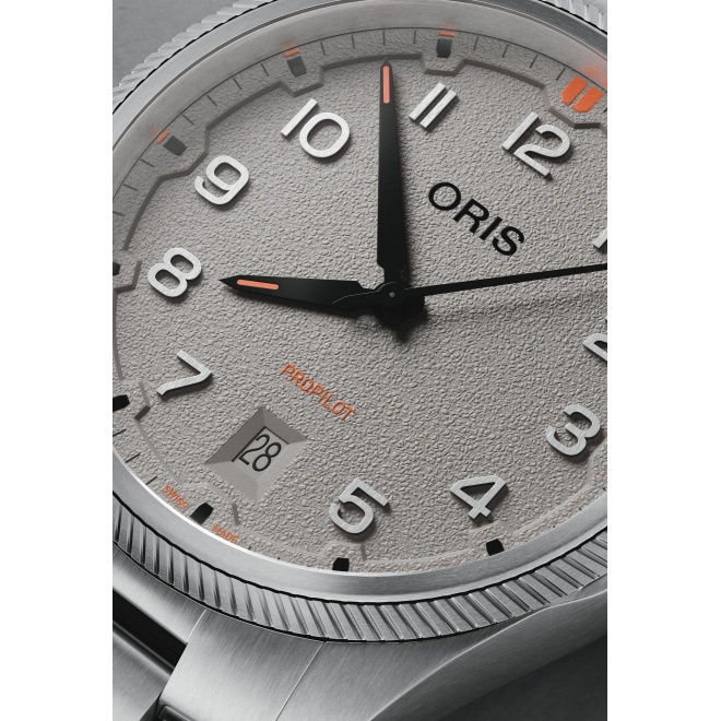 Oris Propilot Date ∅41 mm - 10 ATM, Esfera gris, brazalete de acero