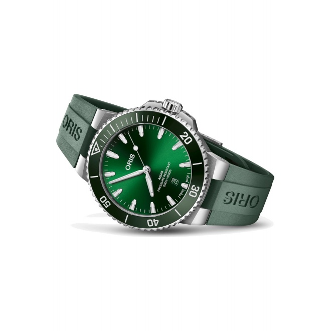 Oris Aquis Date ∅43,5 mm - 30 ATM, Esfera verde, correa de caucho verde