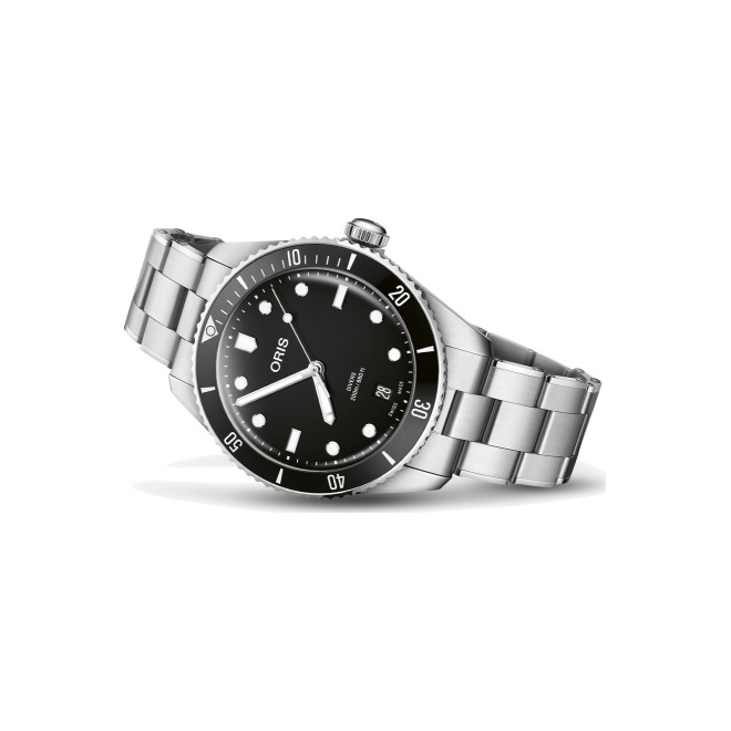 Oris Divers Date ∅39 mm - 20 ATM, Esfera negra, brazalete de acero, correa adicional de caucho negro