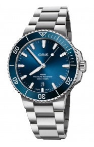 Oris Aquis Date ∅41,5 mm - 30 ATM, Esfera azul, brazalete de acero