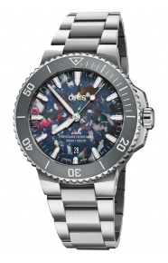 Oris Aquis Date Upcycle ∅41,5 mm - 30 ATM, Esfera multicolor, brazalete de acero