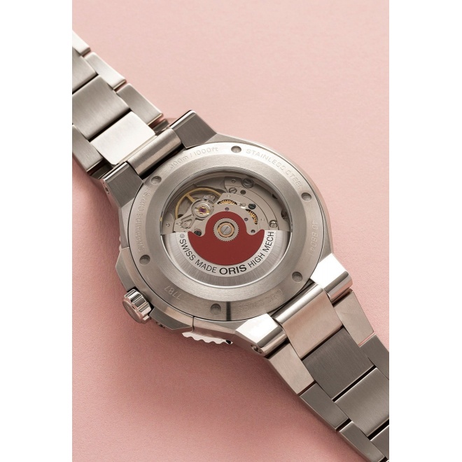 Oris Aquis Date Upcycle ∅41,5 mm - 30 ATM, Esfera multicolor, brazalete de acero