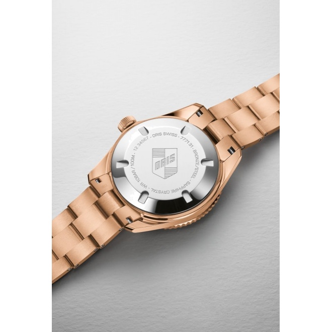 Oris Divers Sixty‑Five Date ∅38 mm - 10 ATM, Esfera negra, brazalete de bronce
