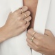 Anillo de oro de 18 Kt con esmeralda y diamantes