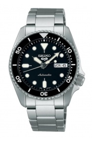 Seiko 5 Sports SKX Sports Style ∅38 mm - 100M, Esfera negra, bisel negro, brazalete de acero
