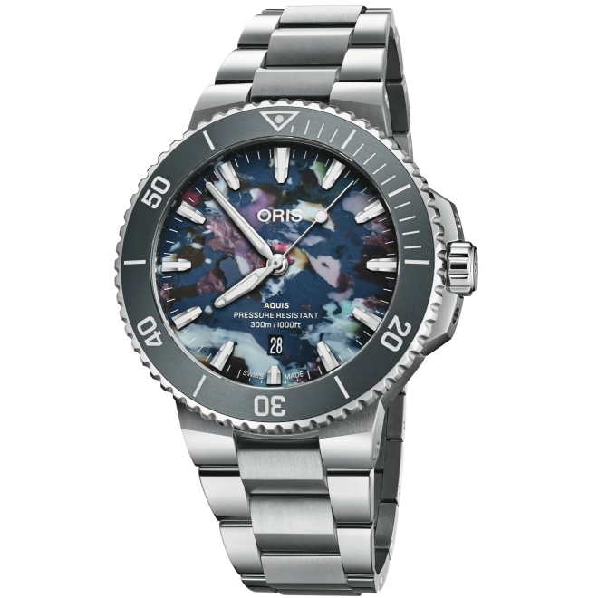 Oris Aquis Date Upcycle 300 M - ∅43,50 mm, Esfera multicolor, brazalete de acero