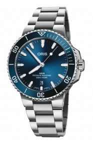 Oris Aquis Date 300 M - ∅41,50 mm, Esfera azul, brazalete de acero
