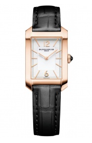 Baume & Mercier Hampton 10752 Cuarzo, Oro rosa de 18 quilates y titanio 35 x 22 mm - 50 M, Esfera opalina, correa negra