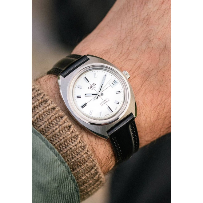 Oris Heritage Star Edition ∅35 mm - 5 ATM, Esfera gris, brazalete de piel negra